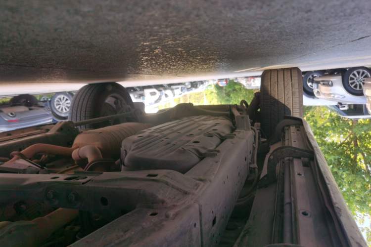 Used Toyota Land Cruiser  Chassis Front Right