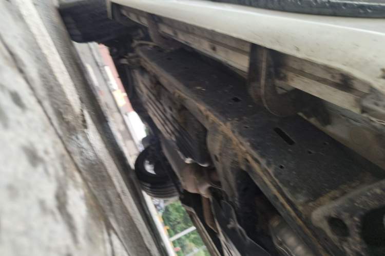 Used Toyota Land Cruiser  Chassis Front Right