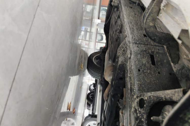Used Toyota Land Cruiser  Chassis Front Right