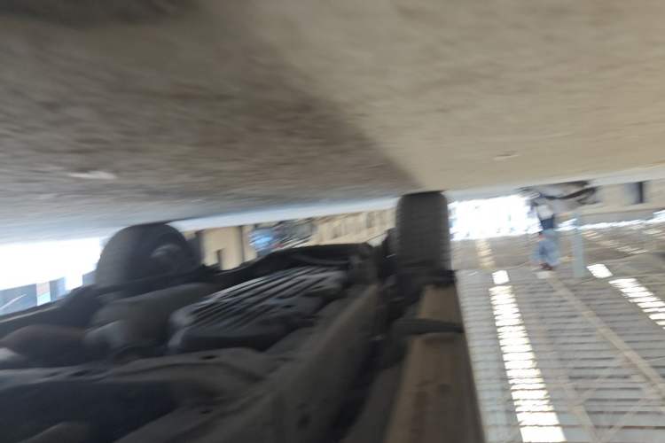 Used Toyota Land Cruiser  Chassis Front Right