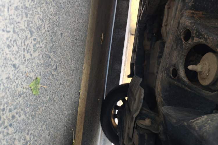 Used Toyota Land Cruiser  Chassis Front Right