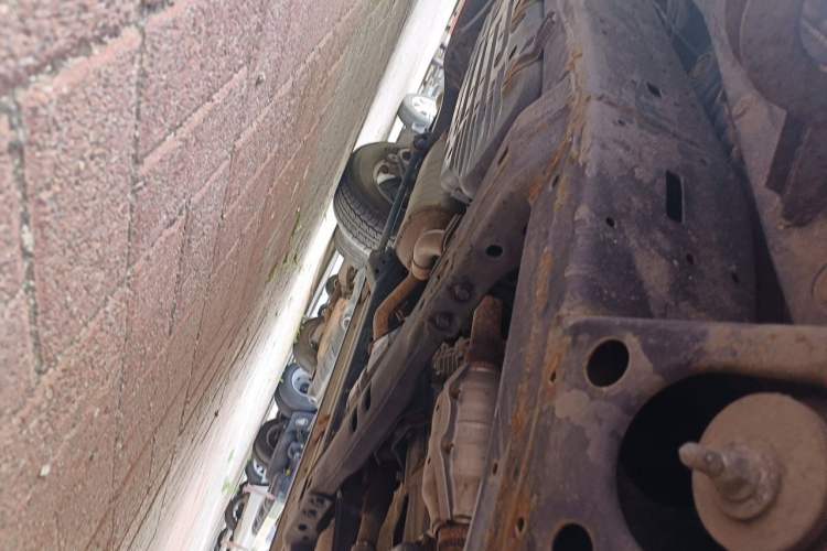 Used Toyota Land Cruiser  Chassis Front Right