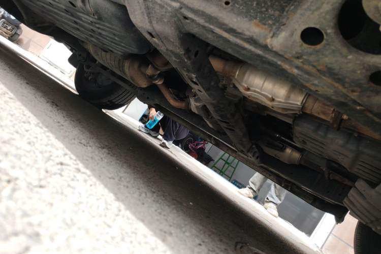 Used Toyota Land Cruiser  Chassis Front Right