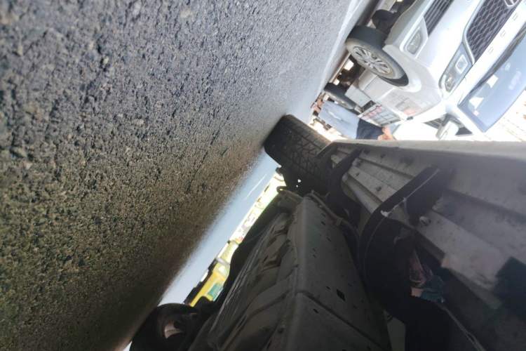 Used Toyota Land Cruiser  Chassis Front Right