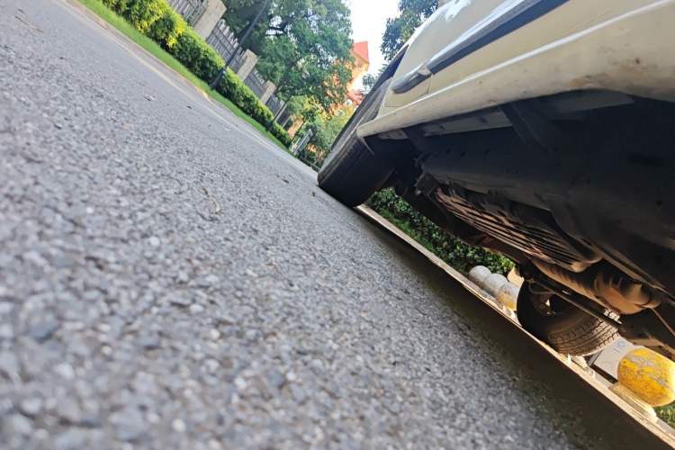 Used Toyota Land Cruiser 2019 4.0L 7-Seater Automatic Transmission Middle East Version Chassis Front Right