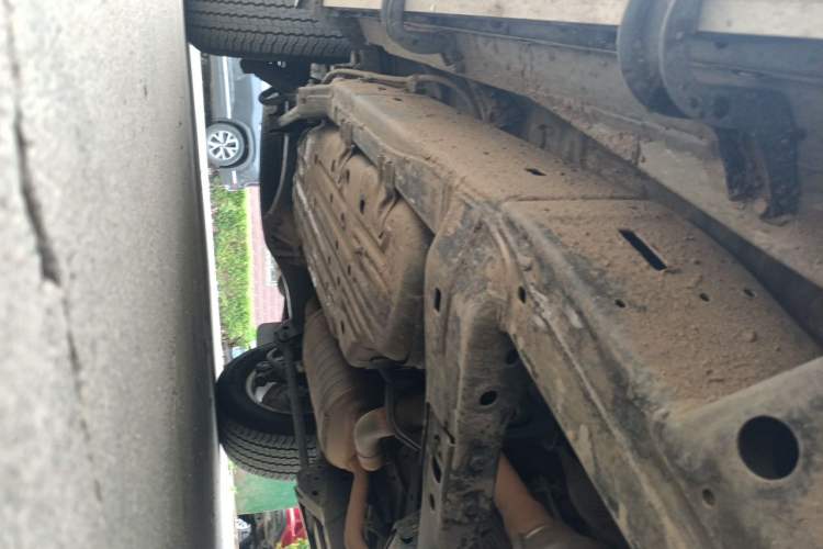 Used Toyota Land Cruiser  Chassis Front Right