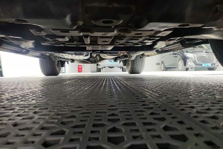 Used Toyota Land Cruiser 2019 4.6L GX-R Middle East Version Chassis Front