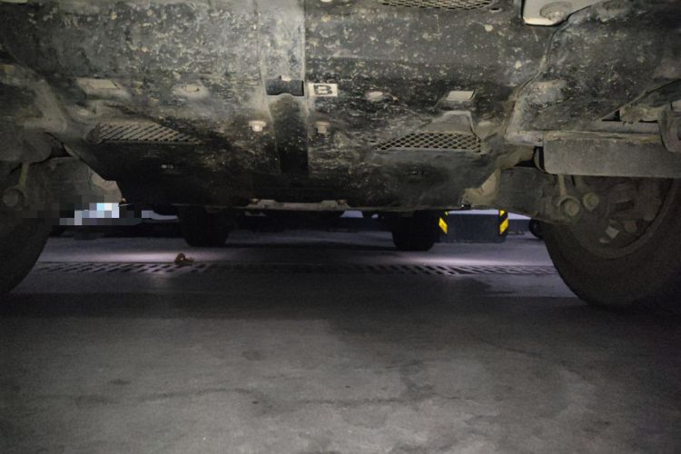 Used Toyota Land Cruiser 2019 4.0L 7-Seater Automatic Transmission Middle East Version Chassis Front