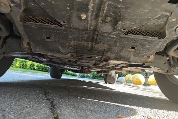 Used Toyota Land Cruiser 2019 4.0L 7-Seater Automatic Transmission Middle East Version Chassis Front