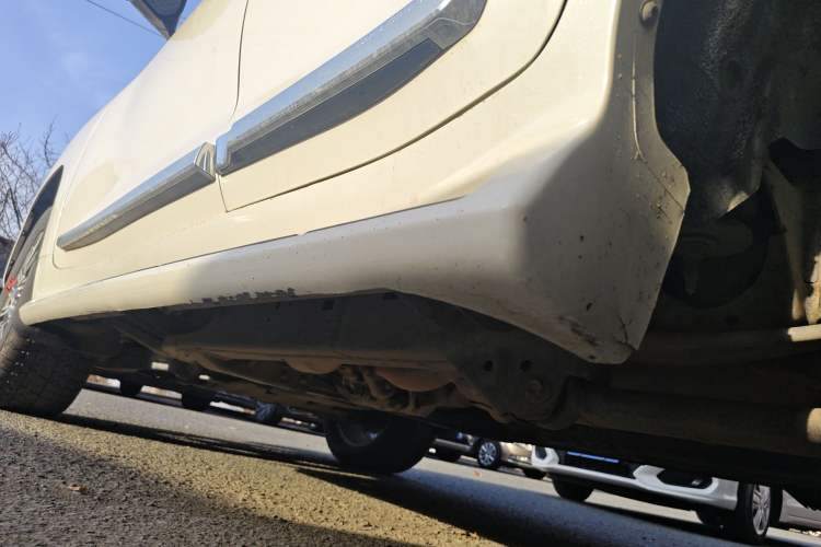 Used Toyota Land Cruiser  Chassis Rear Left