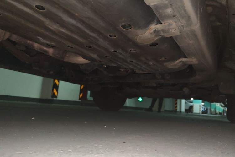 Used Toyota Land Cruiser 2019 4.0L GX-R 5-Seater Parallel Import Chassis Rear Right