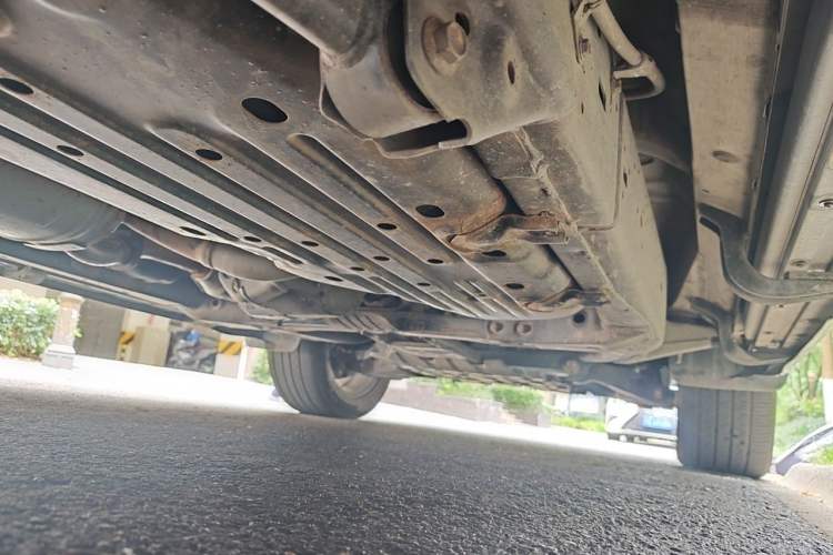 Used Toyota Land Cruiser  Chassis Rear Right