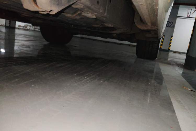 Used Toyota Land Cruiser  Chassis Rear Right
