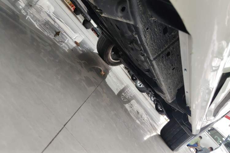 Used Toyota Land Cruiser  Chassis Rear Right