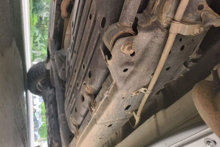 Used Toyota Land Cruiser 2019 4.0L Iron Wheels Refrigerator with Electric Base Basic Version—Middle East Chassis Rear Right