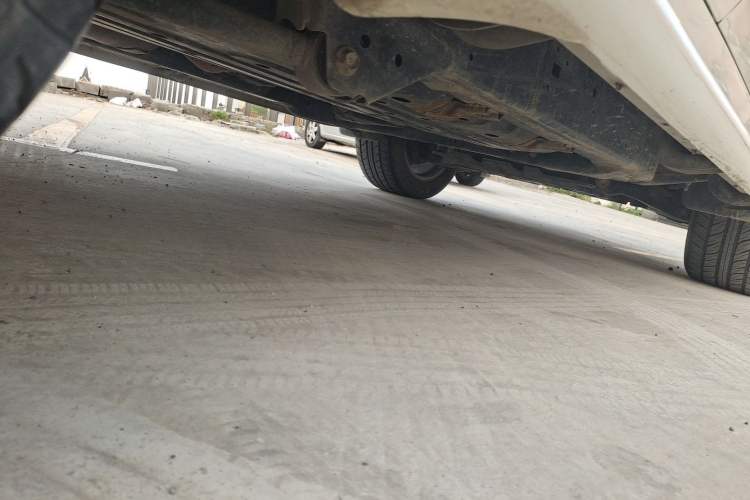 Used Toyota Land Cruiser 2019 4.0L GX-R GT Dual Fuel Sunroof Velvet Interior – Middle East Specification Chassis Rear Right