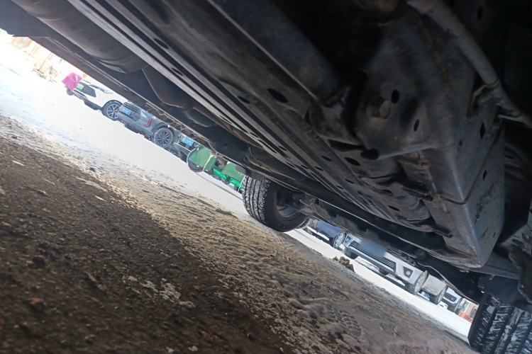 Used Toyota Land Cruiser 2019 4.0L Iron Wheels Refrigerator with Electric Base Basic Version—Middle East Chassis Rear Right