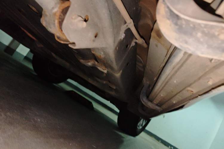 Used Toyota Land Cruiser 2019 4.0L 7-Seater Automatic Transmission Middle East Version Chassis Rear Right