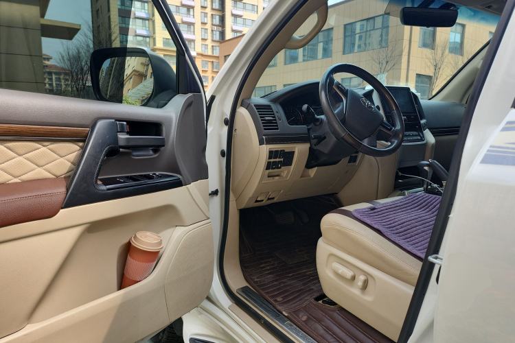 Used Toyota Land Cruiser 2019 4.0L GX-R 7 Seats Parallel Import Driver Seat