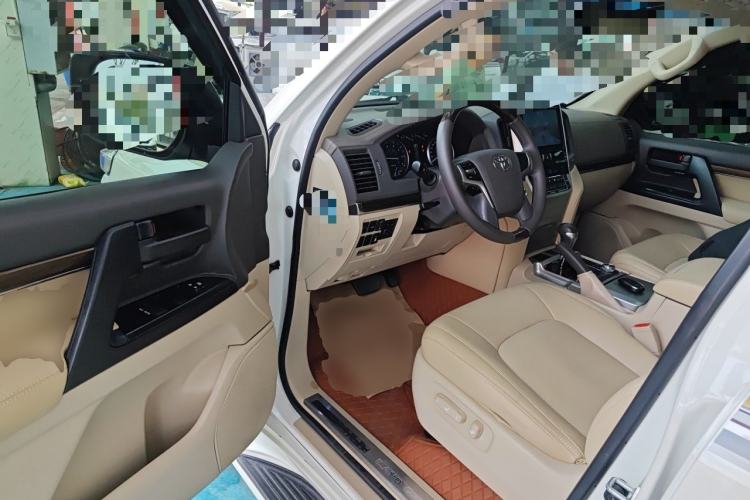Used Toyota Land Cruiser  Driver Seat