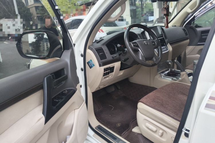 Used Toyota Land Cruiser  Driver Seat