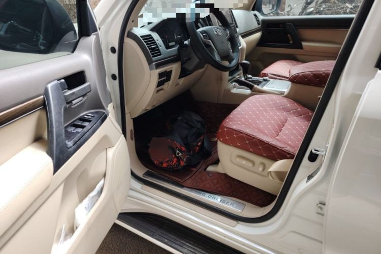 Used Toyota Land Cruiser  Driver Seat
