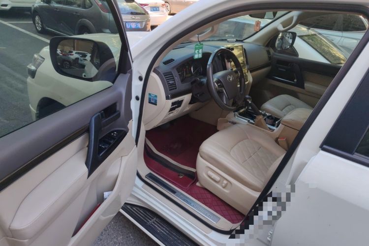 Used Toyota Land Cruiser  Driver Seat