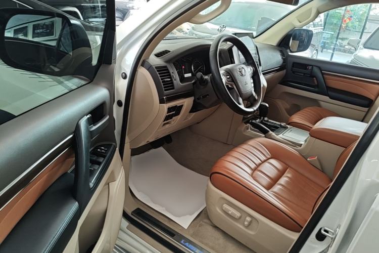 Used Toyota Land Cruiser 2019 4.0L GX-R 7 Seats Parallel Import Driver Seat