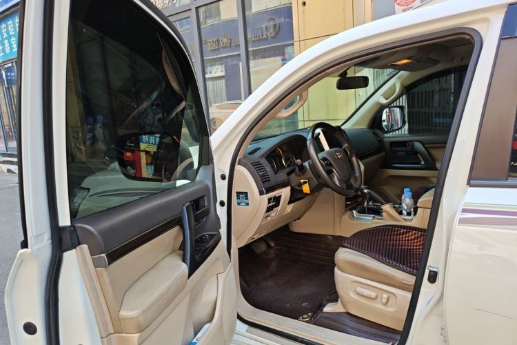 Used Toyota Land Cruiser 2019 4.0L 7-Seater Automatic Transmission Middle East Version Driver Seat