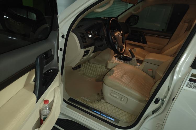 Used Toyota Land Cruiser 2019 4.0L 7-Seater Automatic Transmission Middle East Version Driver Seat