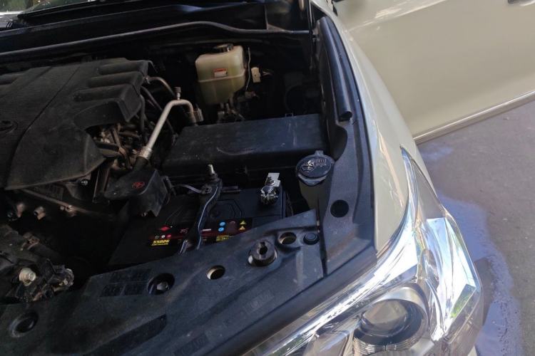 Used Toyota Land Cruiser  Engine Bay Left