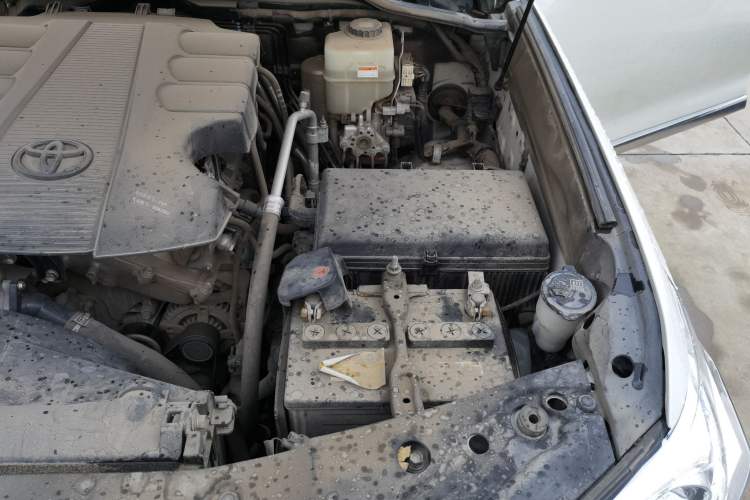 Used Toyota Land Cruiser  Engine Bay Left