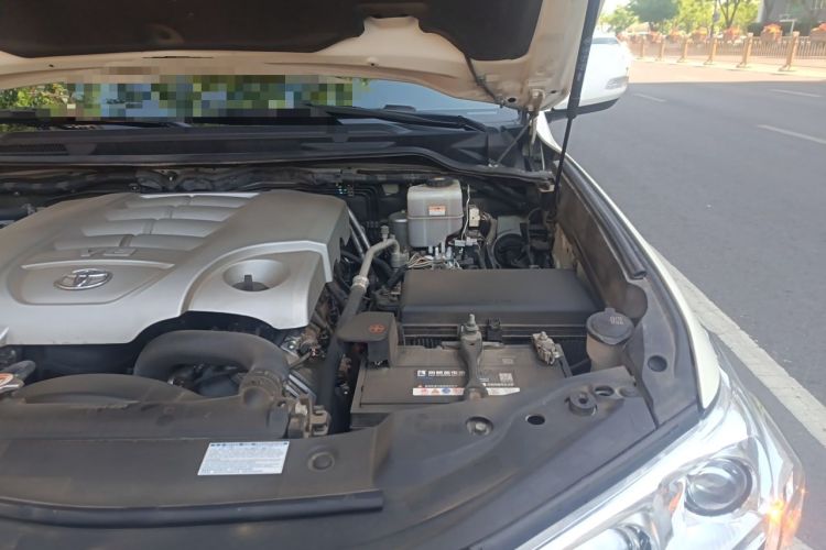 Used Toyota Land Cruiser  Engine Bay Left