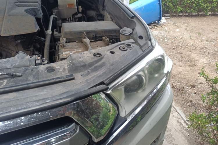 Used Toyota Land Cruiser  Engine Bay Left