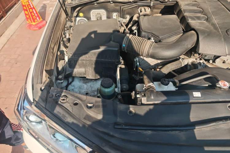 Used Toyota Land Cruiser  Engine Bay Right