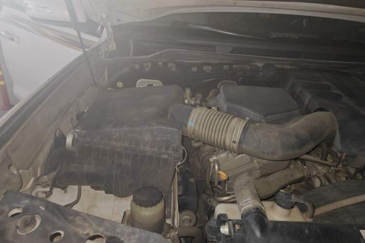 Used Toyota Land Cruiser  Engine Bay Right