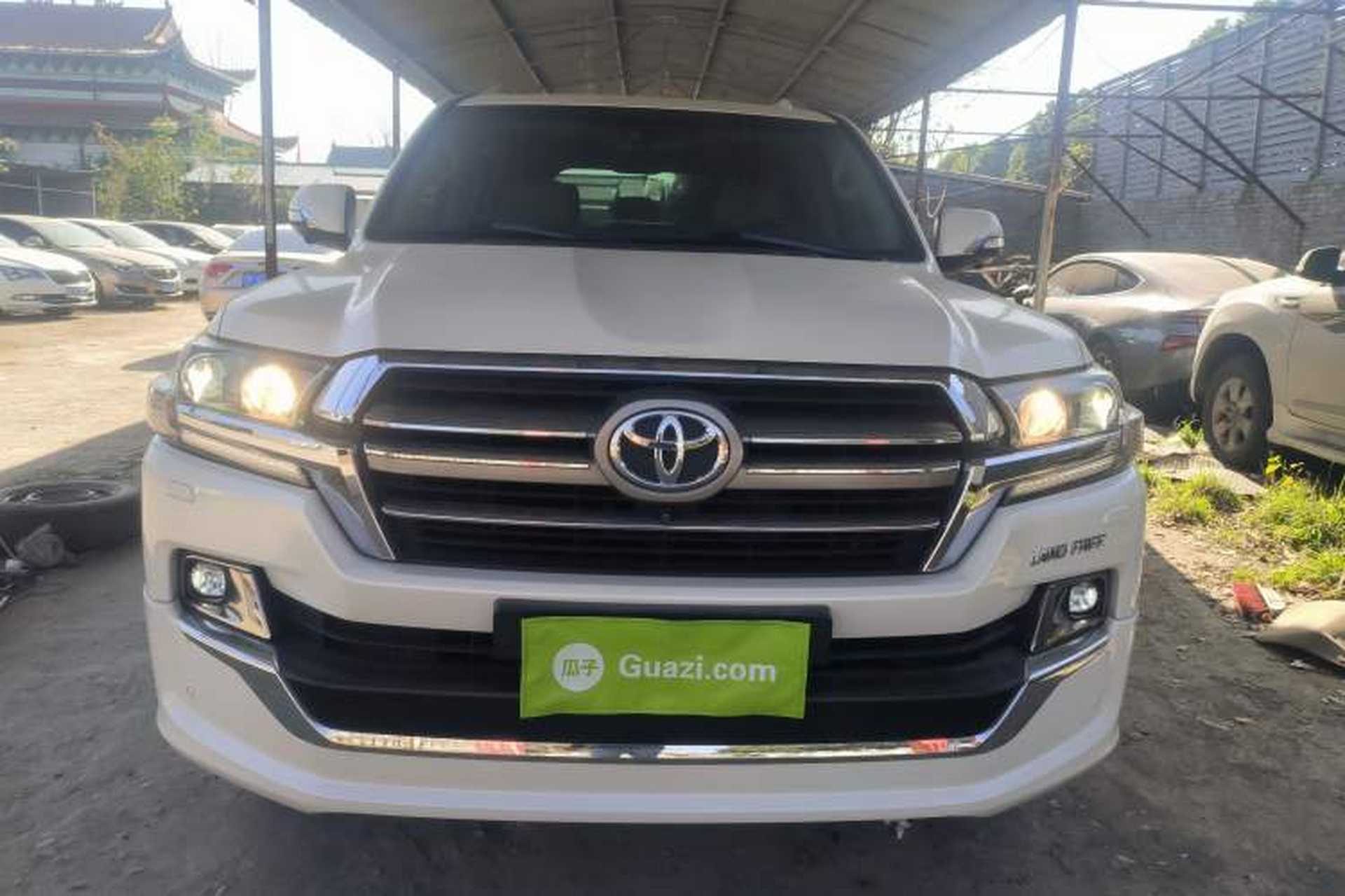 Used Toyota Land Cruiser 2019 4.6L GX-R Middle East Version Exterior 1