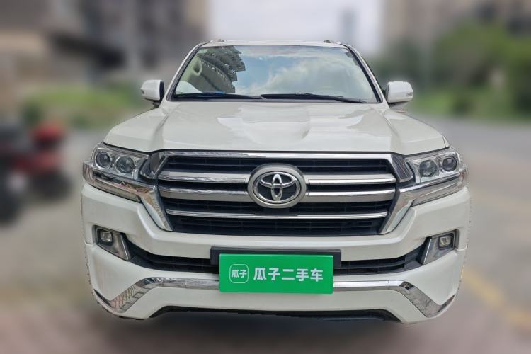 Used Toyota Land Cruiser  Front
