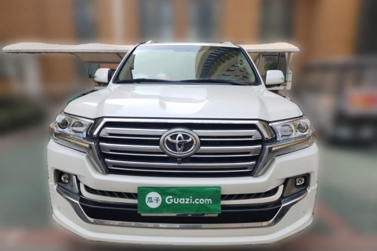 Used Toyota Land Cruiser 2019 4.0L GX-R 7 Seats Parallel Import Front