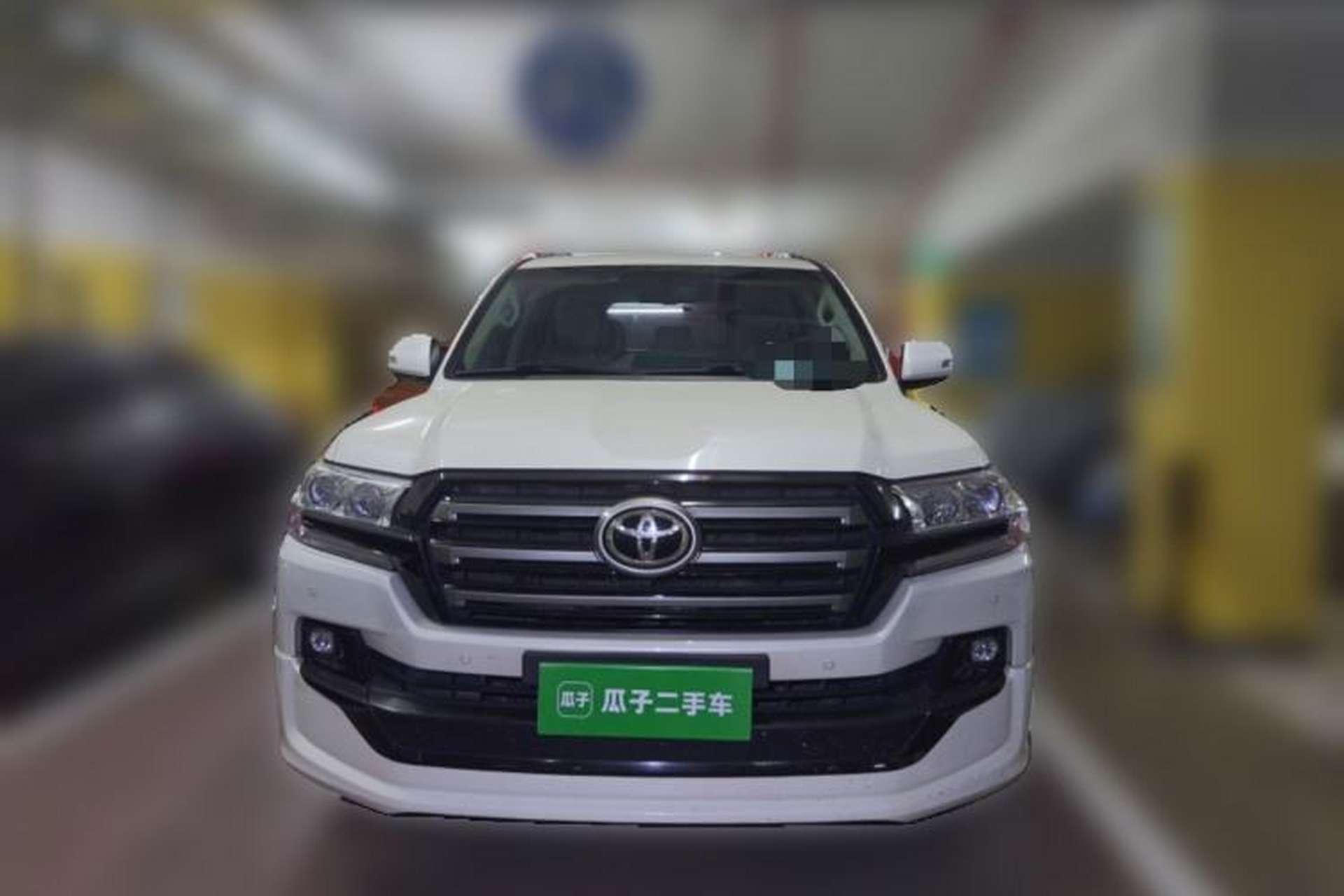 Used Toyota Land Cruiser  Front