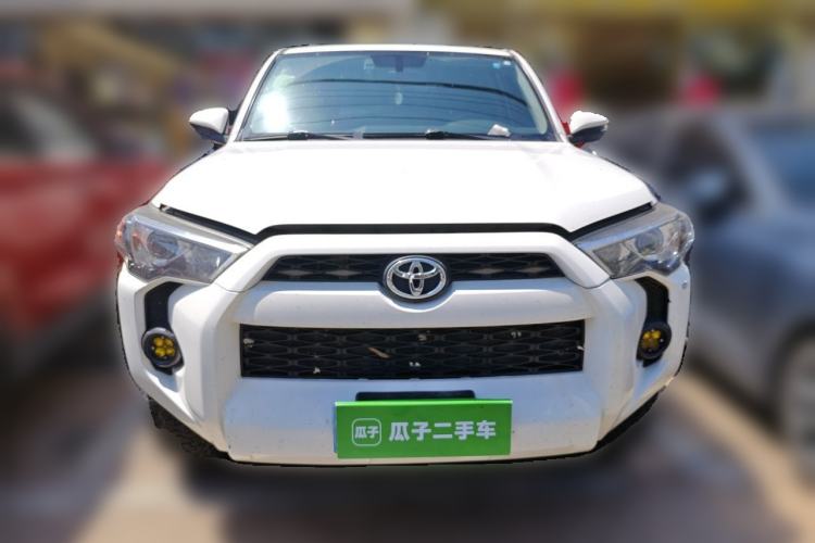 Used Toyota Land Cruiser  Front