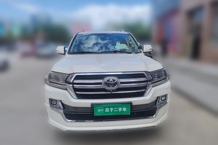 Used Toyota Land Cruiser  Front