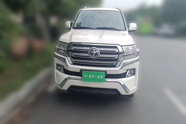 Used Toyota Land Cruiser  Front