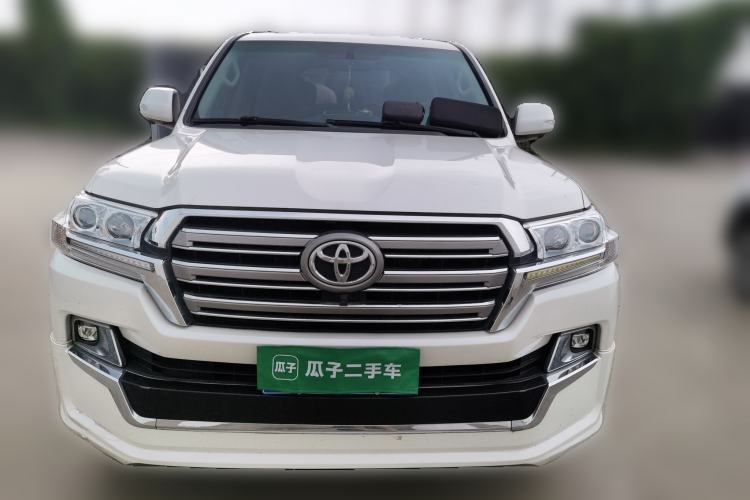 Used Toyota Land Cruiser  Front