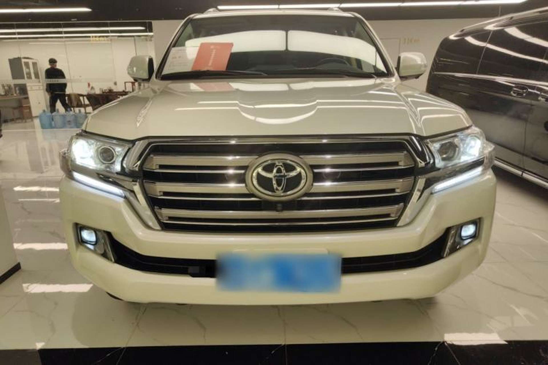 Used Toyota Land Cruiser 2019 4.0L GX-R 5-Seater Parallel Import Front