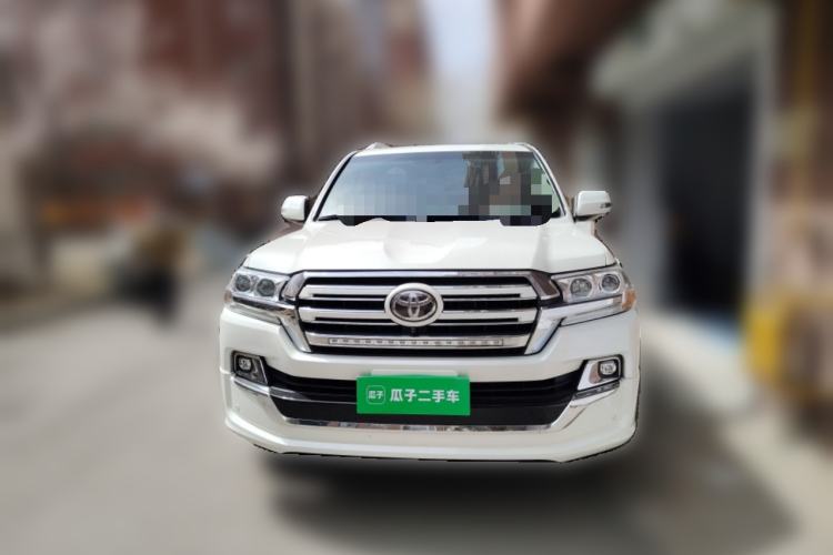 Used Toyota Land Cruiser  Front