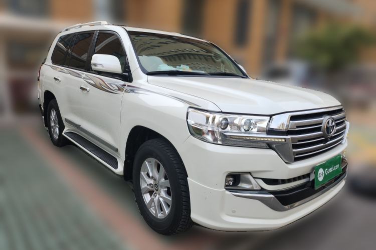 Used Toyota Land Cruiser 2019 4.0L GX-R 7 Seats Parallel Import Front Right 45 Deg