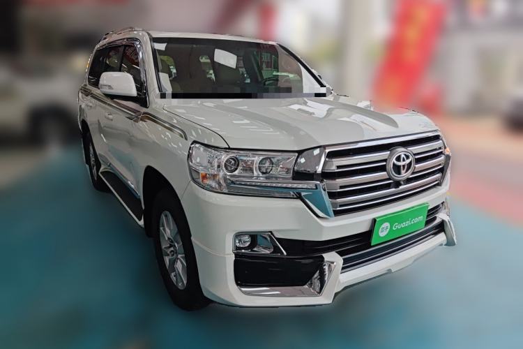 Used Toyota Land Cruiser  Front Right 45 Deg