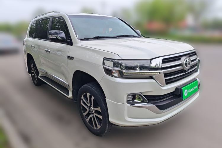 Used Toyota Land Cruiser  Front Right 45 Deg