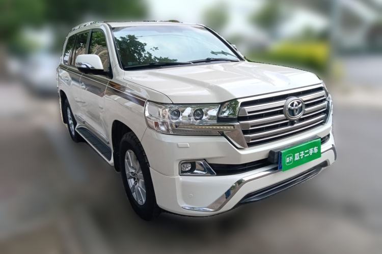Used Toyota Land Cruiser 2019 4.0L 7-Seater Automatic Transmission Middle East Version Front Right 45 Deg